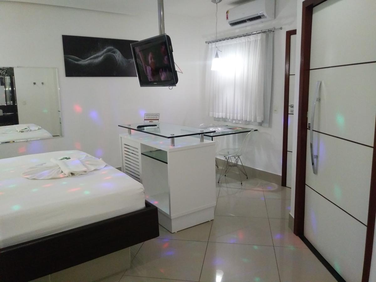 Ele E Ela Motel (Adults Only) Sao Goncalo do Amarante  Exteriér fotografie